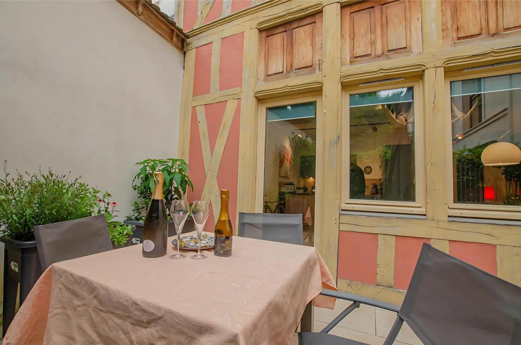 Superbe Appartement Au Coeur De Troyes Esterno foto